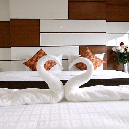 Ttt Hotel Hat Yai Eksteriør billede