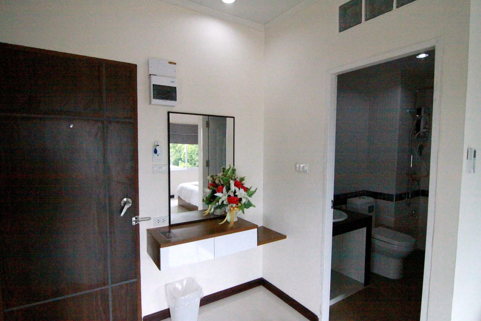 Ttt Hotel Hat Yai Eksteriør billede